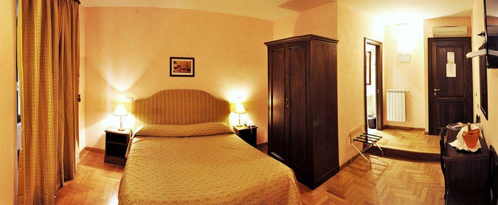 Boncompagni Pensionat 3*